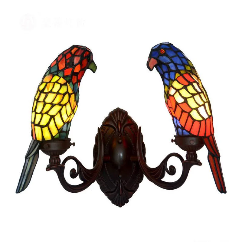 Европейский скандинавский американский деревенский витражный светильник Tiffanylamp