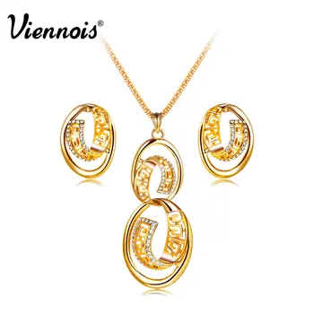 

Viennois Fashion Jewelry Set for Women Rhinestone Round Twisted Pendant Necklace and Earrings Jewelry Set Party Jewelry Set