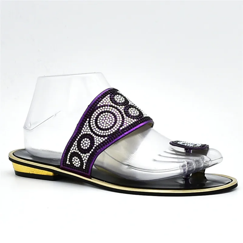 Latest Design Italian Shoes Decorated with Rhinestone Slip on Shoes for Women Ladies Sandals