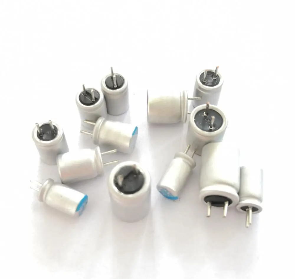 

20pcs 6.3V 270UF 5*8 solid capacitor 6.3V270UF