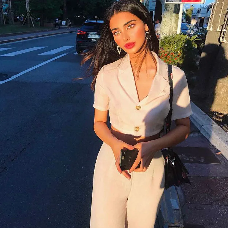 

LaMaxPa Hot Sale Instagram Fashion Clothes Sexy V-Neck Button Lumbar T-shirt Free Shipping Hipster Shirt Summer Tops Vogue 2019