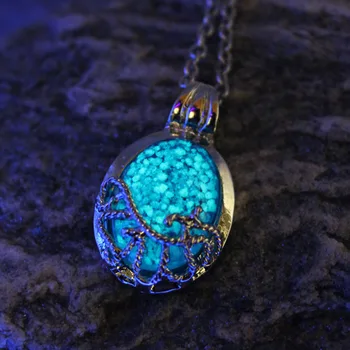 

New Vampire Diaries necklace luminous stone Katherine Pierce moonstone Pendants Necklaces GLOW in the DARK amulet Sweater Chain