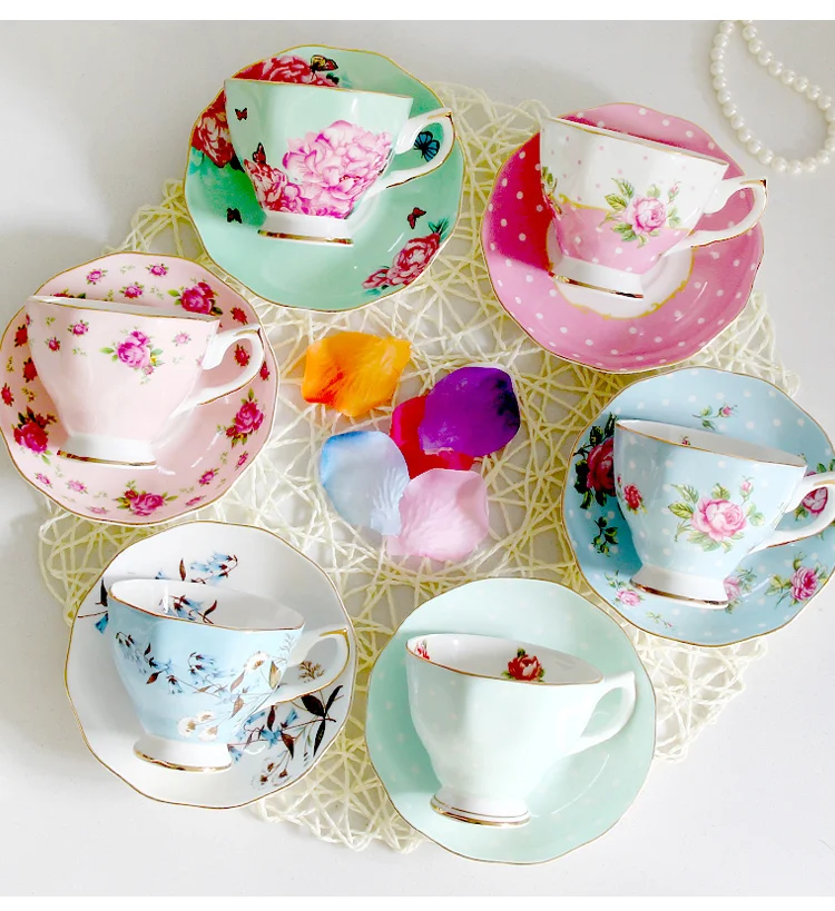 

European Style coffee cup set afternoon tea cup and Saucer Set Black Tea Bone China Butterfly Rose Pattern Mugs