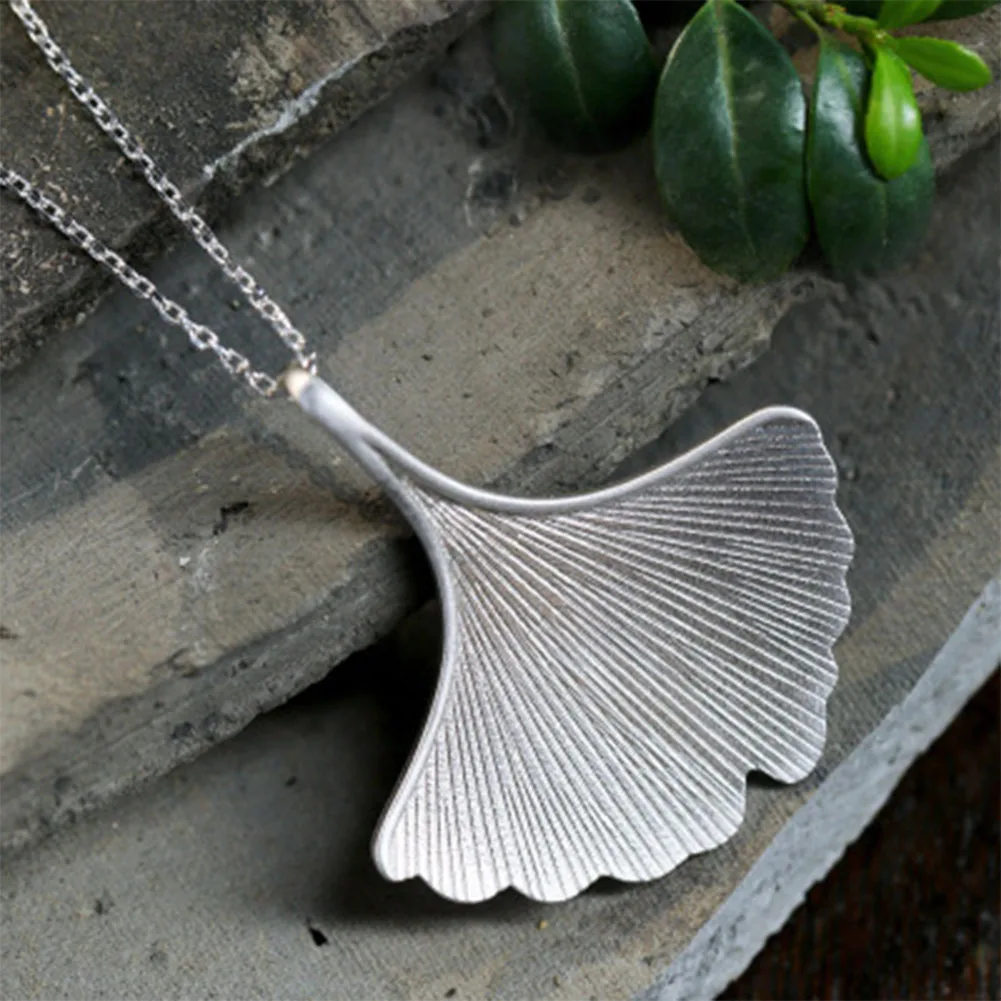 

New Design Silver Plating Handmade Jewelry Quality Ginkgo Biloba Leaf Pendant Necklace Jewelry Choker Collars For Women