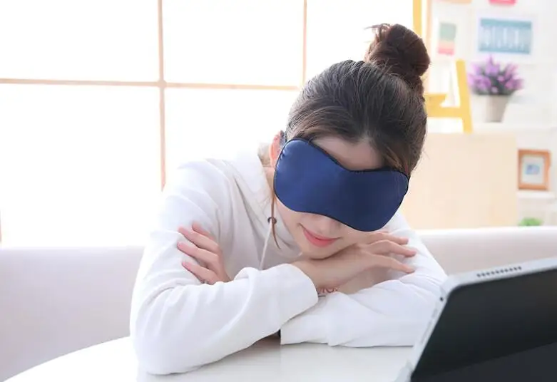 1 шт. маска для сна из чистого шелка с мягким покрытием для глаз, для путешествий, расслабляющая помощь, повязка на глаза, маска для сна, маска для ухода за глазами, инструменты для красоты