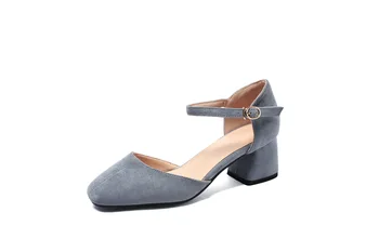 

2019 spring and summer new fashion thick with medium square head size code 31-43 hollow buckle with sandals