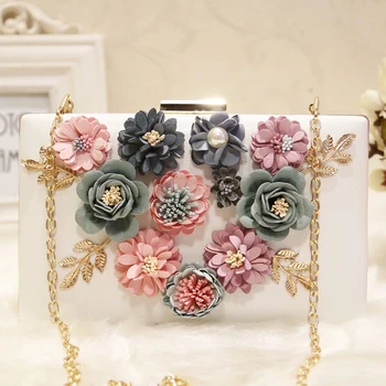 

Ladies Floral Evening Bags Women Clutch Bag Ladies White Pink Day Clutches Purses Female Wedding Bag Golden Chain Shoulder Bag