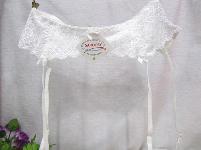 Sexy Garters Belt for Women Suspenders Three Hasp Back Adjustable for Stockings Socks M and L 2 Size