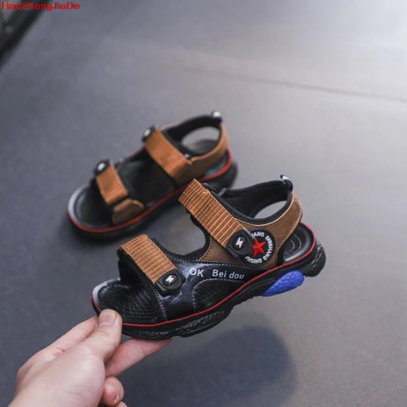 

HaoChengJiaDe Brand New Summer Children Beach Boys Sandals Kids Shoes Closed Toe Arch Support Sport Sandals for Boys