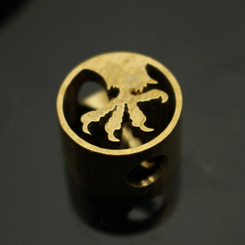 Eagle-Claw-Brass-Knife-Beads-Pendant-Rope-Copper-Knife-Fall-Rope-Outdoors-Knife-EDC-Knife-Pendant