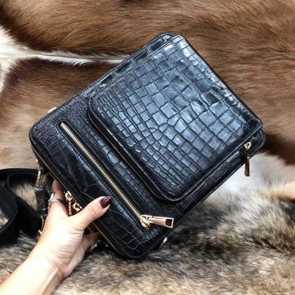 Рисунок 4 - Мужская деловая сумка с кожаным ремешком