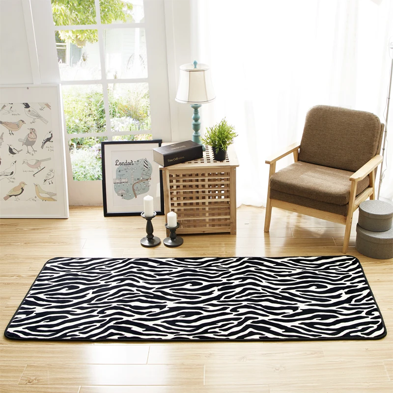 2 Size Black And White Stripes Fashion Floor Mats Bathroom Carpets