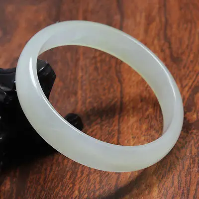 

0249 Chinese Natural Green Nephrite Jade Gems Bracelet Bangle