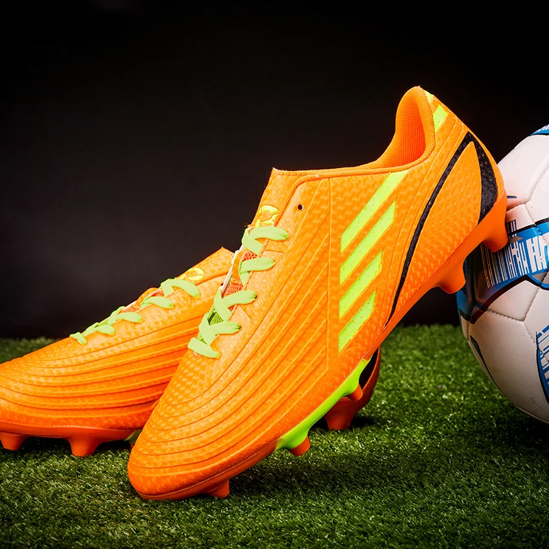 

YRRFOUT Men Soccer Shoes 2018 New Original Brand Sneakers Man Training Shoes Outdoor High Quality Long Non-slip Football Shoes