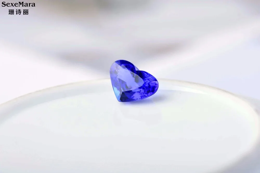 

6.08ct Natural gemstone surface of 5A grade Tanzanite Perfect scintillation ring surface