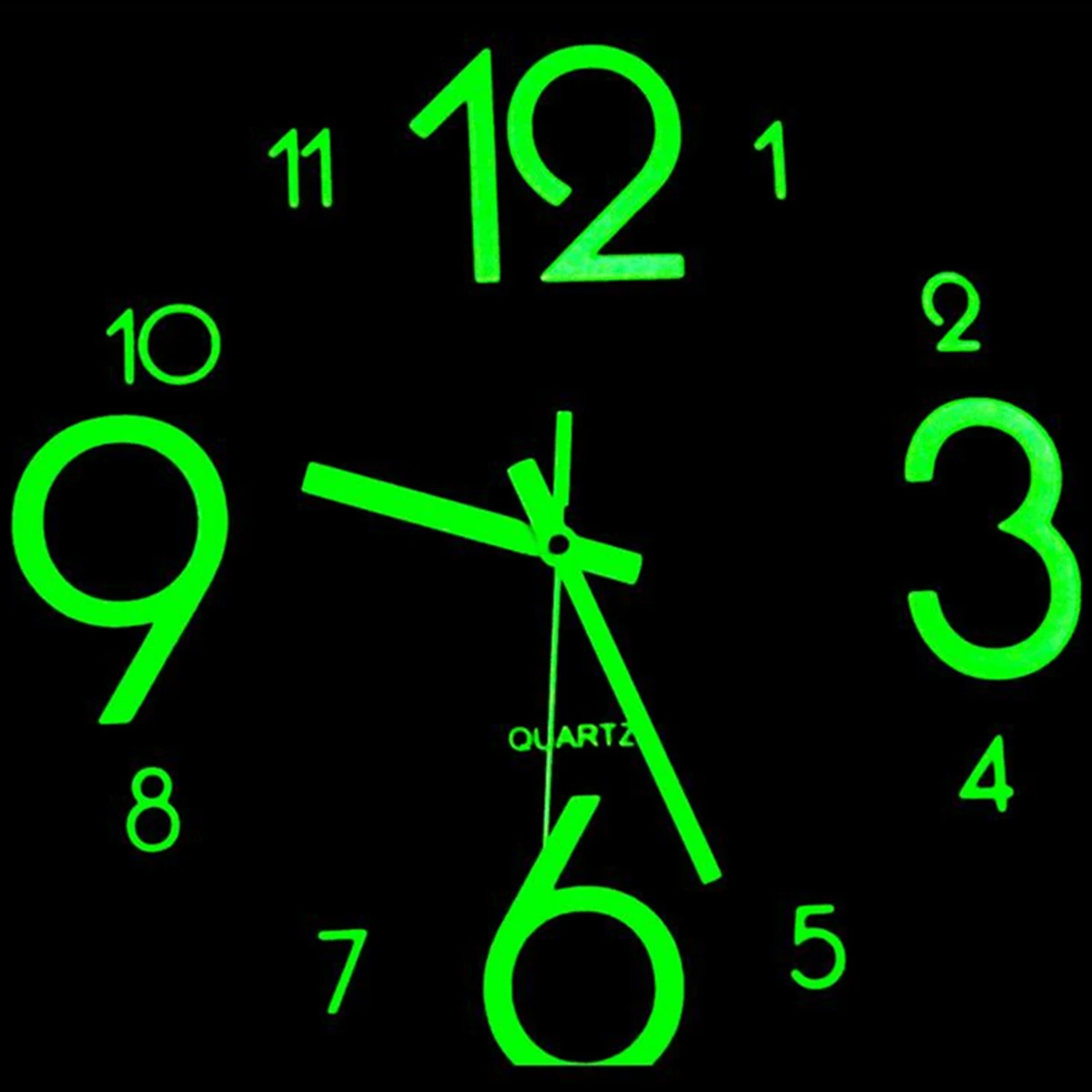 Светящиеся темные тихие настенные часы Современные цифровые настенные часы с цифрами бесшумные часы Акриловые светящиеся Подвесные часы акриловые Короткие домашний декор