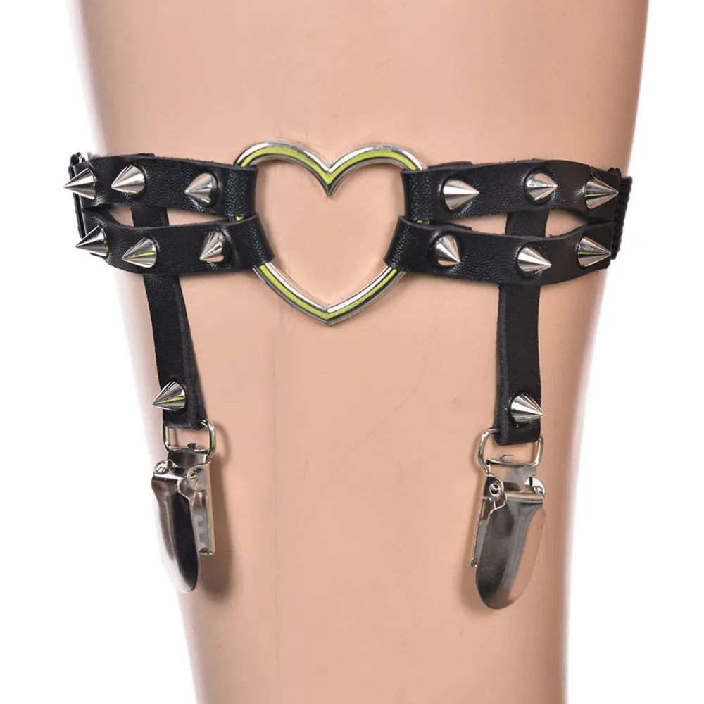 2017 Harajuku Women Punk Leg Ring Thigh Harness Heart Garter Rock Pub Girl Garter Belt Rivets Adjustable Size for women