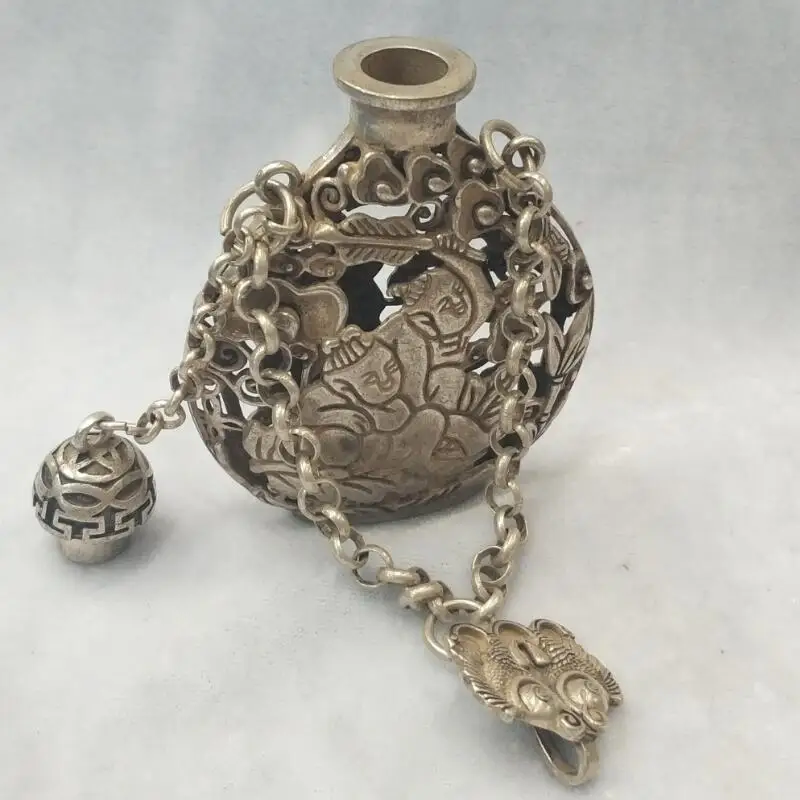 

Art collection Metal bottle crafts, Tibet silver handmade Carved Two children snuff bottle with chain,Decorative bottle