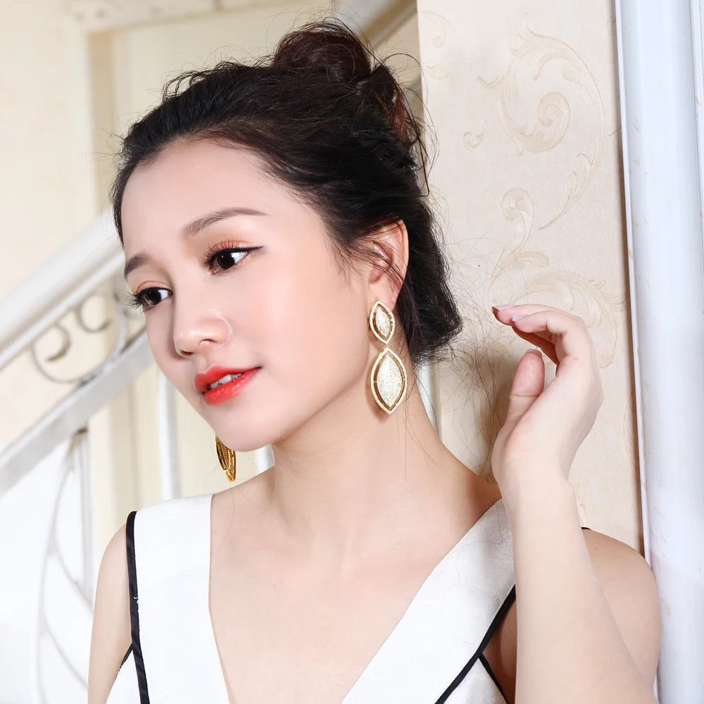 Long earrings (5)