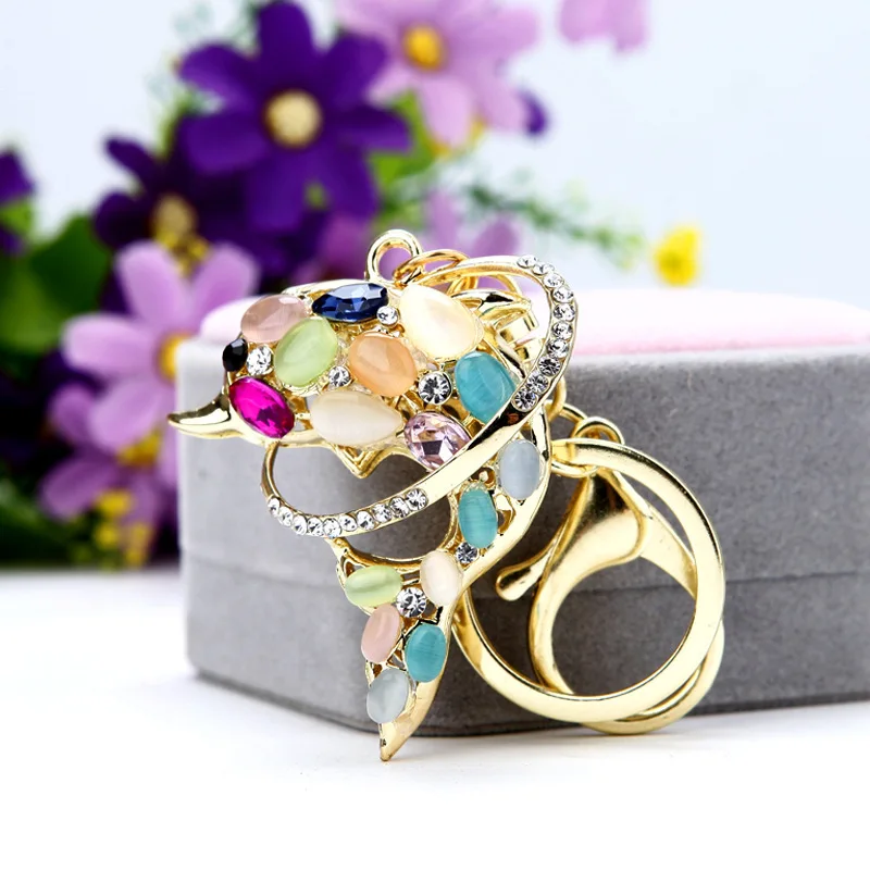 

Trinket Crystal Dolphin Keychain Rhinestone Goldfish Bag Buckle HandBag Pendant For Women Gift Car Keyrings KeyChains