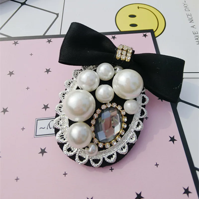 Смешанные стили ткань жемчуг письмо 5 брошь на шарф Одежда булавка Корея Мода CharmTassel антикварная кружевная качественная брошь - Окраска металла: bow pearl
