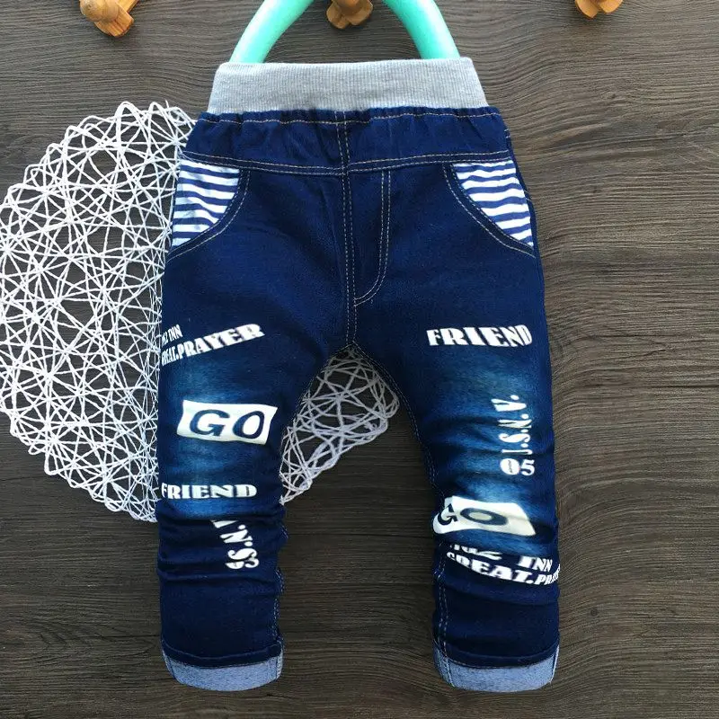 2017 New Style Kids Boy Jeans Elastic Waist Straight Trousers Baby Kids Fashion Denim Pant Casual Jeans Spring Autumn Hot Trends 2017 New Style Kids Boy Jeans Elastic Waist Straight Trousers Baby Kids Fashion Denim Pant Casual Jeans Spring Autumn Hot Trends