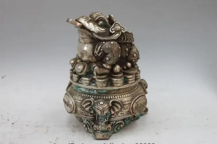 

China Fengshui white Copper silver Lucky YuanBao Wealth Frog Golden toad statue