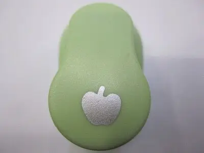 0,8 см мини ручной работы скрапбукинга инструмент канцелярские бумажные резак резцы удар для DIY подарок высекатель карточек тиснение устройство - Цвет: apple