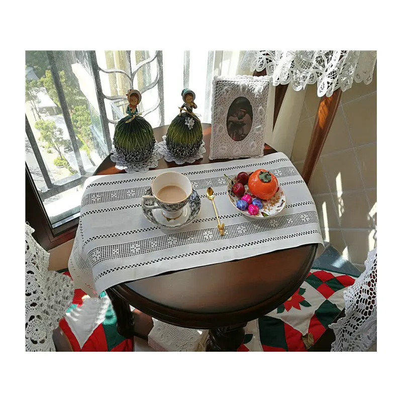 

traditional handmade drawn work Linen Napkins Embroider Linen Table Runner