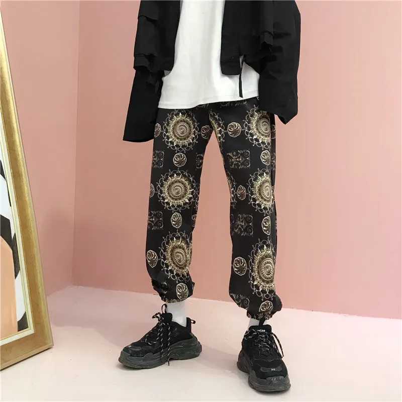 HOUZHOU Vintage Print Women Sweatpants Harem Pants Harajuku Loose Jogger Mujer Loose Streetwear Hip Hop Elastic Waist Hip Hop HOUZHOU Vintage Print Women Sweatpants Harem Pants Harajuku Loose Jogger Mujer Loose Streetwear Hip Hop Elastic Waist Hip Hop