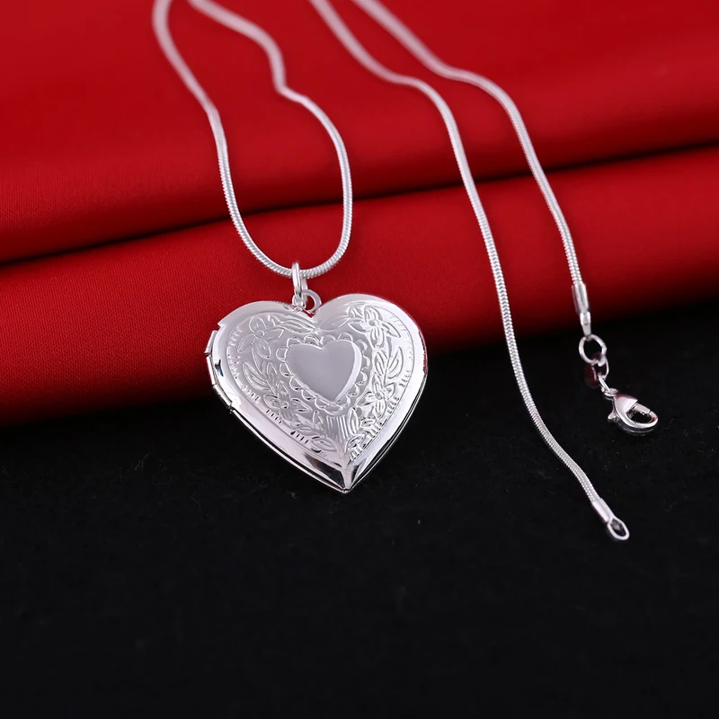 Valentine Lover Gift Heart Love Carved Charm Print Photo Frames Can Open Locket Heart Pendants Necklaces