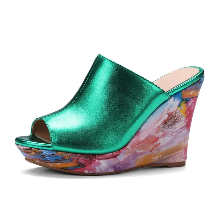 

Spring and summer new fashion leather slope and waterproof platform fish mouth thick bottom drag