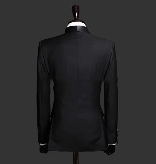 double-breasted-side-slit-black-groom-tuxedos