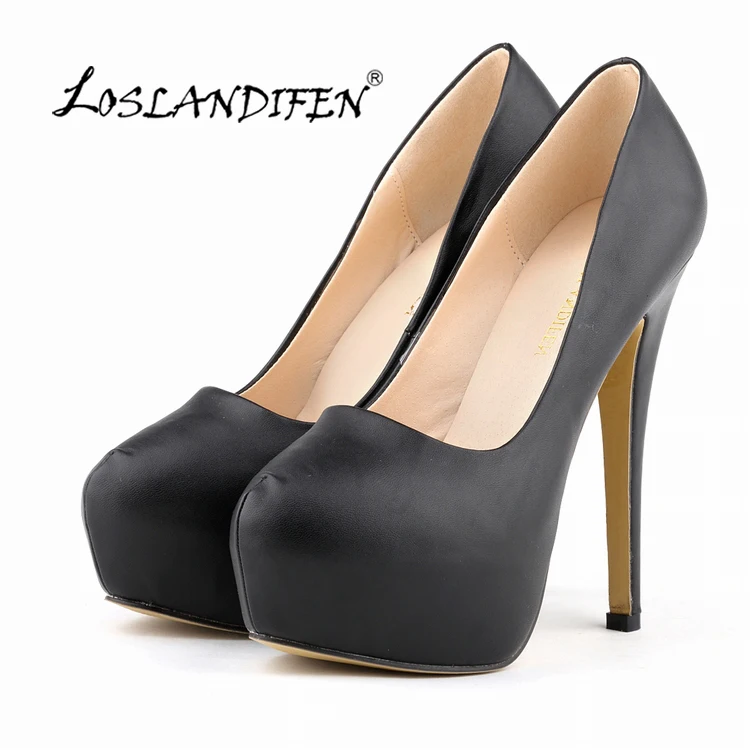 matt black heels