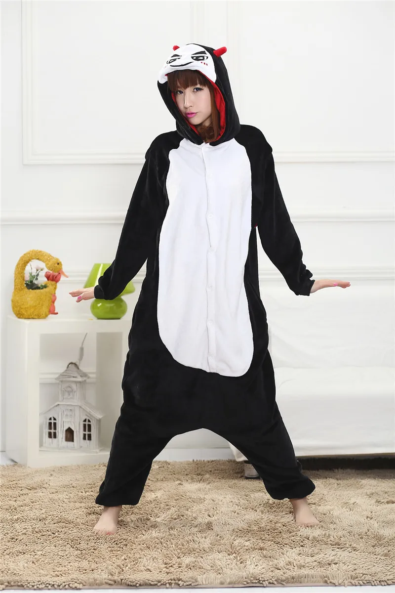 2443867672_1653298844