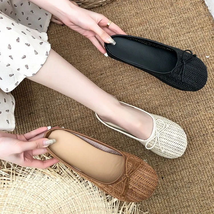 

Female Flat Bow Knot Wicker Slippers Closed Toe Rubber Outside Babouche Slides Sandal Leather With Rhinestones New 2019 Mules