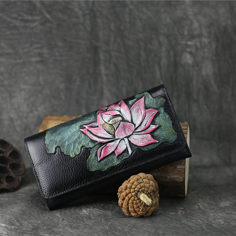 

2018 New Cowhide Women Genuine Leather Wallets Embossed Flower Wristlet Phone Wallet Women Designer Evening Clutch Purse Ma'am