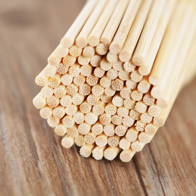 30x3mm bamboo skewers (7)