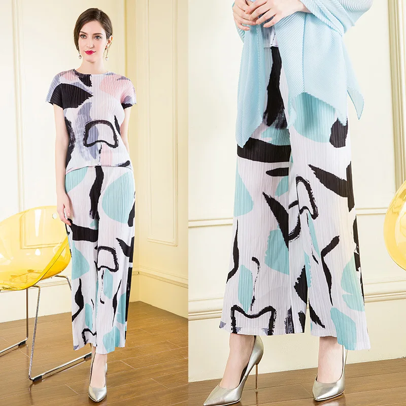 

Autumn Women Fashion New Printing Pleated Long Loose Trousers