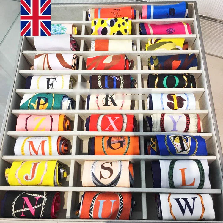 

New 26 Letters Scarf Design Print Women Silk Scarf 2019 Fashion Head Brand Small Tie Bag Handle Ribbons Constellation Scarves
