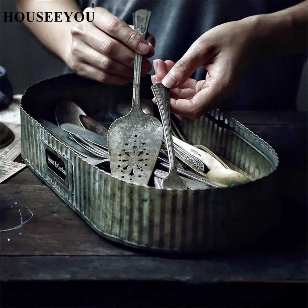 

Stripe Vintage Antique Oval Zinc Serving Trays Wrought Iron Plate Metal Retro Handmade Storage Trays Bread Cake Decorative Tray