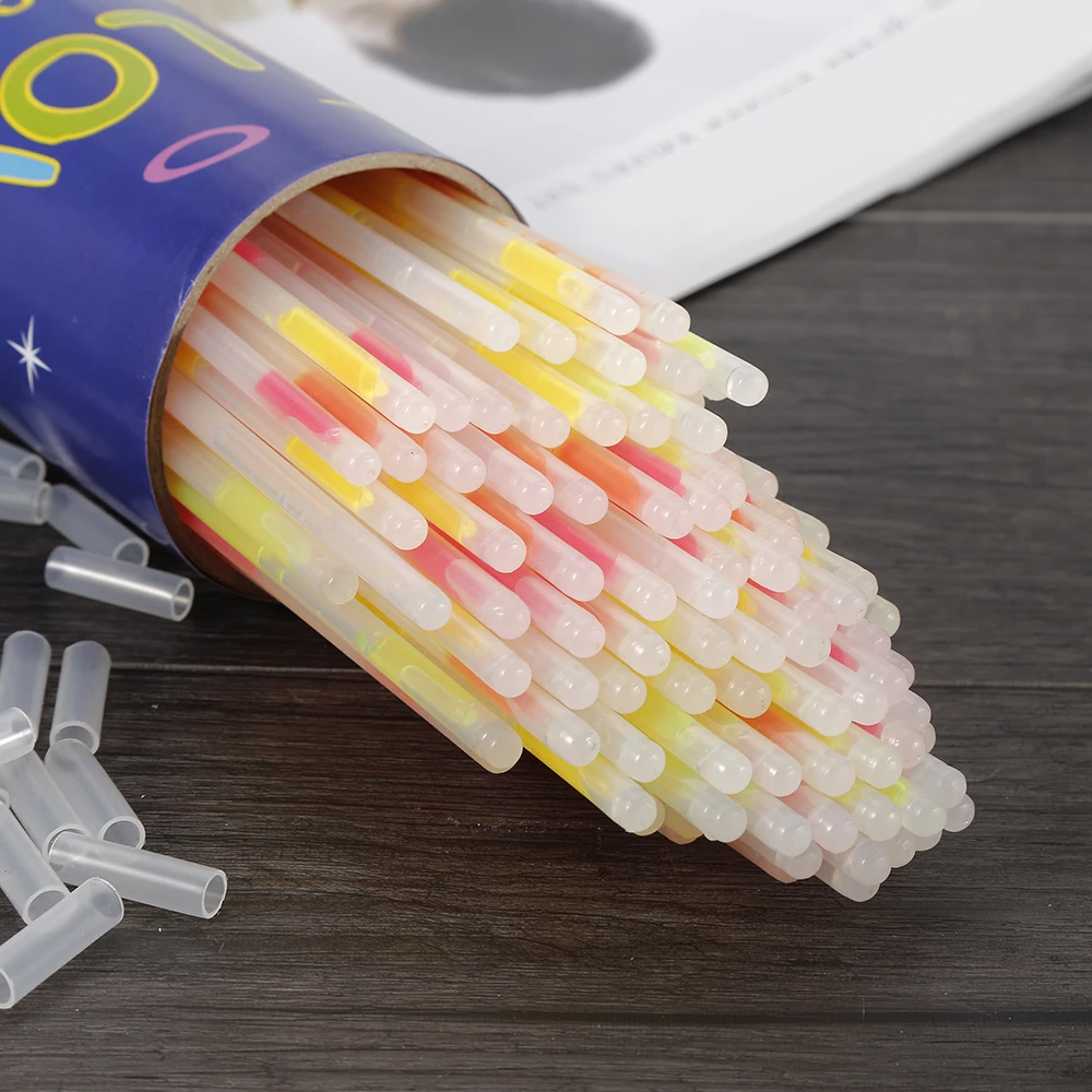 

100Pcs Fluorescent Stick Glow Sticks Bracelet glow in the dark stick Luminous Prop