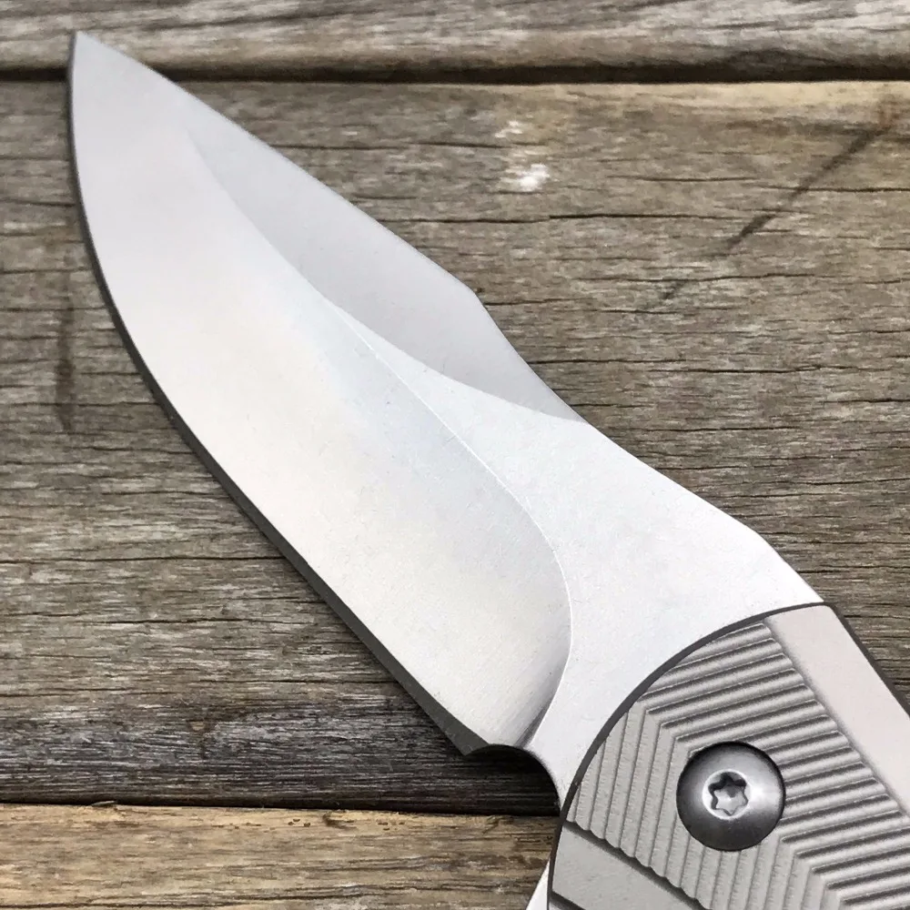 7 Tactical Knife