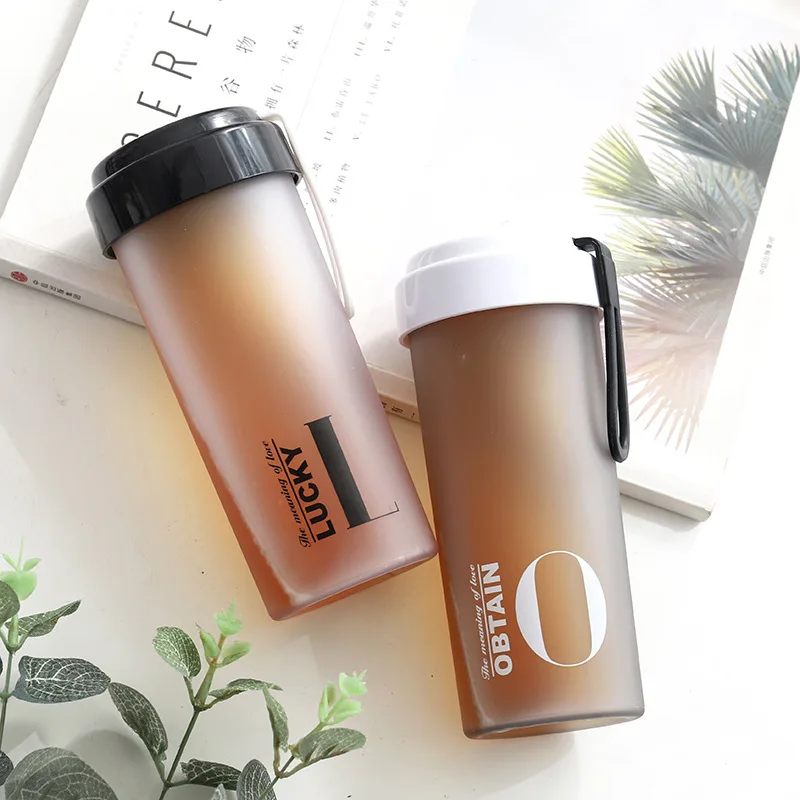 

420ml LOVE Frosted Plastic Water Bottle Outdoor Portable Leak-proof Sport Drink Bottle for Lover Travel Drinkware BPA Free