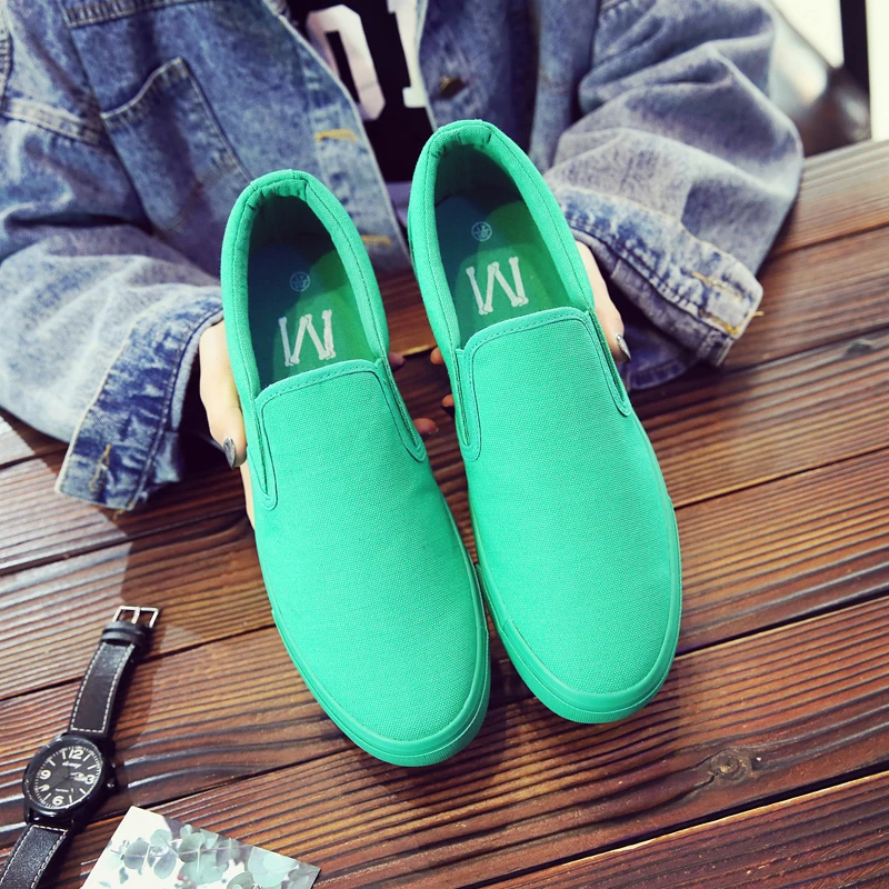 

TOSJC Mens shoes men sneakers Canvas shoes male flat shoes fashion solid color green loafer men shoes