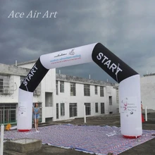 Фантастическая красивая черно-белая надувная линия финиша Арка/надувная входная арка для Западной адватуры в Австралии