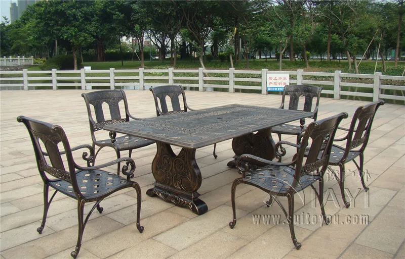 7 piece Best selling cast aluminum table and chair Outdoor furniture transport by sea