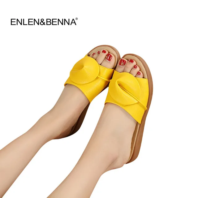 2016 New Womens Sandals Slippers Flip Flops Fashion Platform Sandals Leather Wedeges Slippers Heels Beach Slippers Slides Shoes