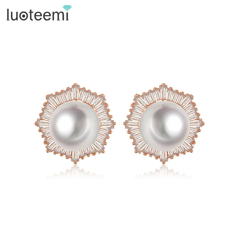

LUOTEEMI New Fashion Korean Style Luxury Beautiful Rose&White Gold-Color Imitation Pearl Stud Earring for Women Wedding Jewelry