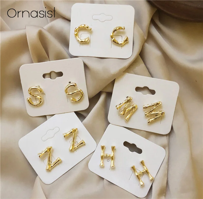 

Simple Letter C M H S Z Earrings For Women Girl Personalized Cute Alphabet Stud Earring Jewelry Gift Brincos